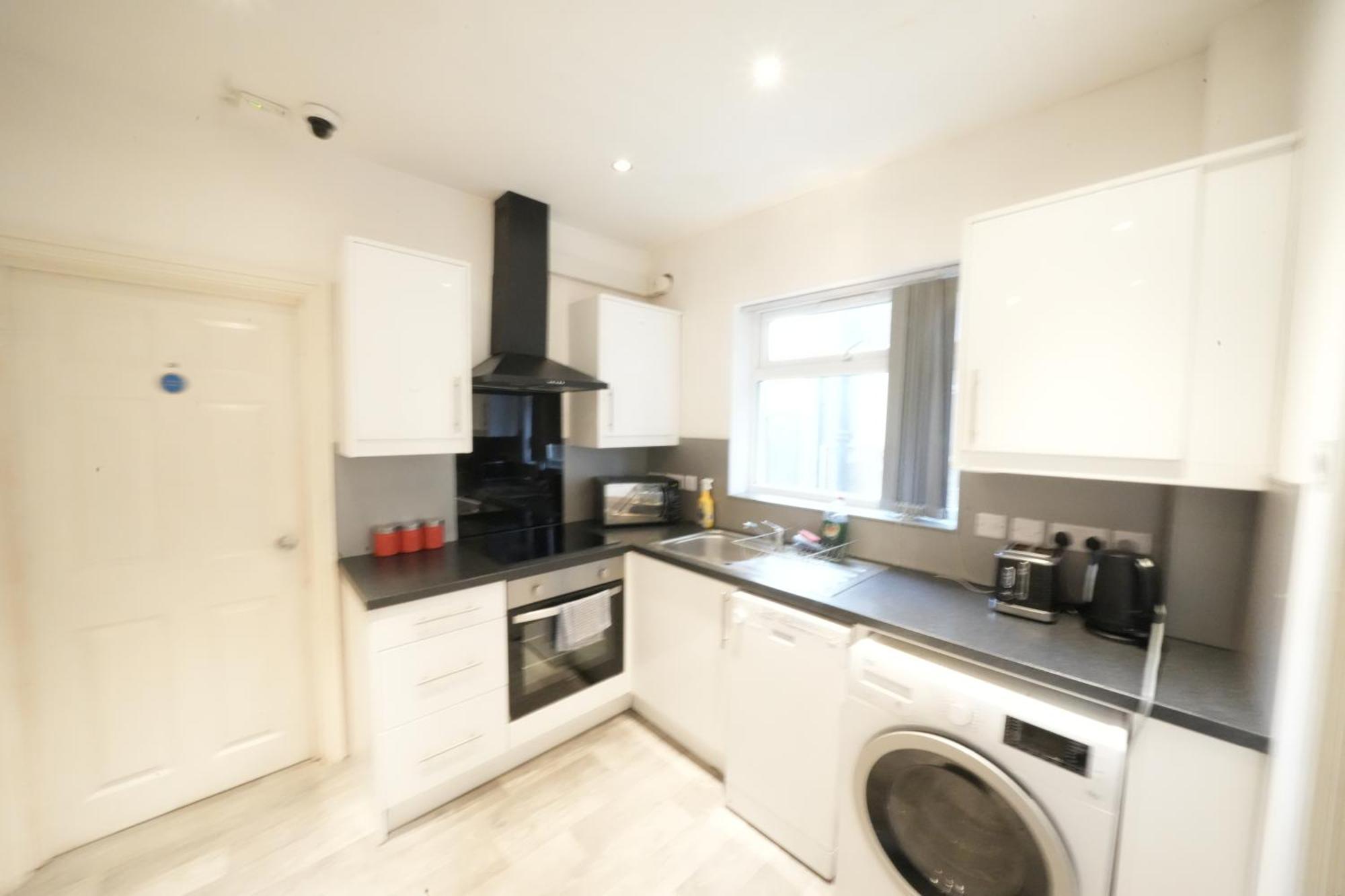 Grand Airport Ensuites Harmondsworth ภายนอก รูปภาพ