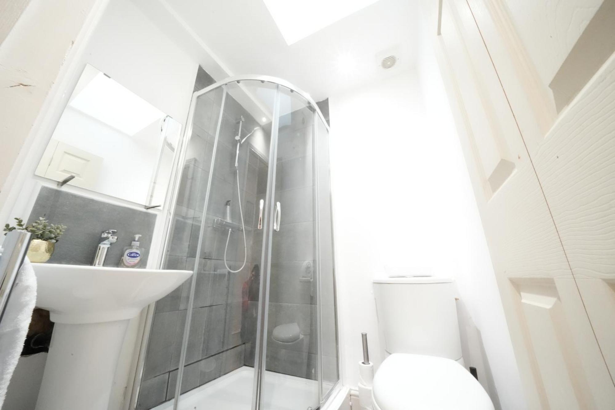 Grand Airport Ensuites Harmondsworth ภายนอก รูปภาพ